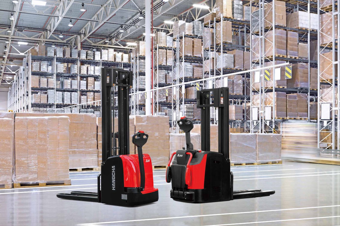 Hangcha A Series stackers in a working warehouse