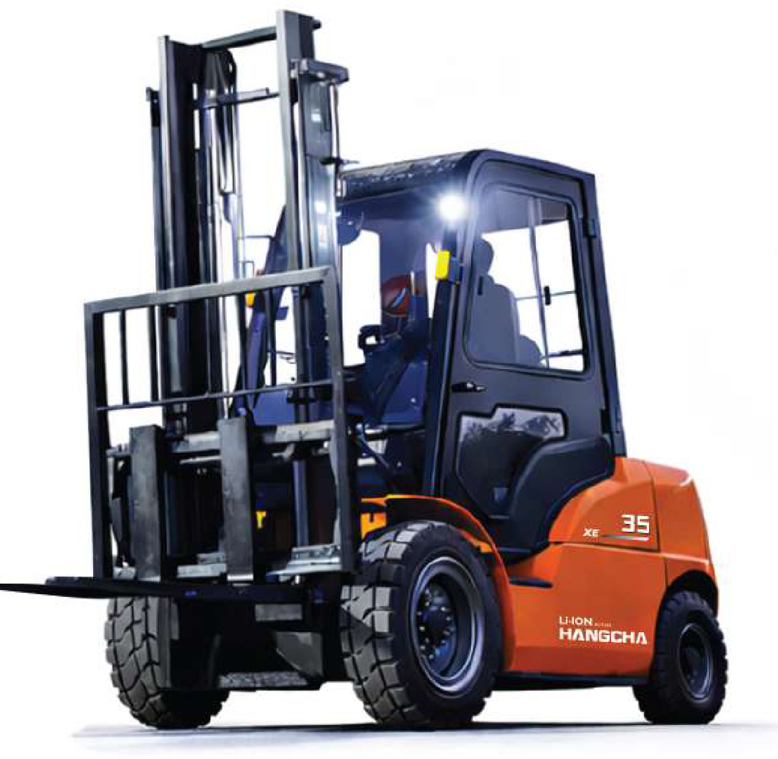 Hangcha XE 35 with enclosed cab